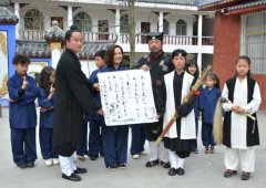 <b>周艳泓问道南武当 《最强小孩》上演“复联2”</b>